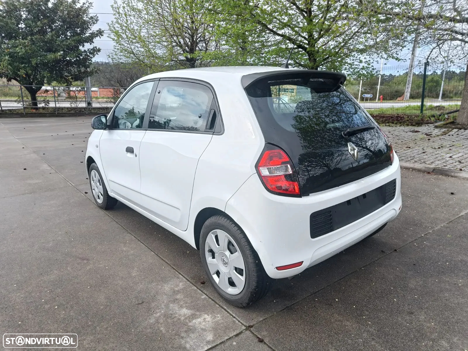 Renault Twingo SCe 70 Life - 4
