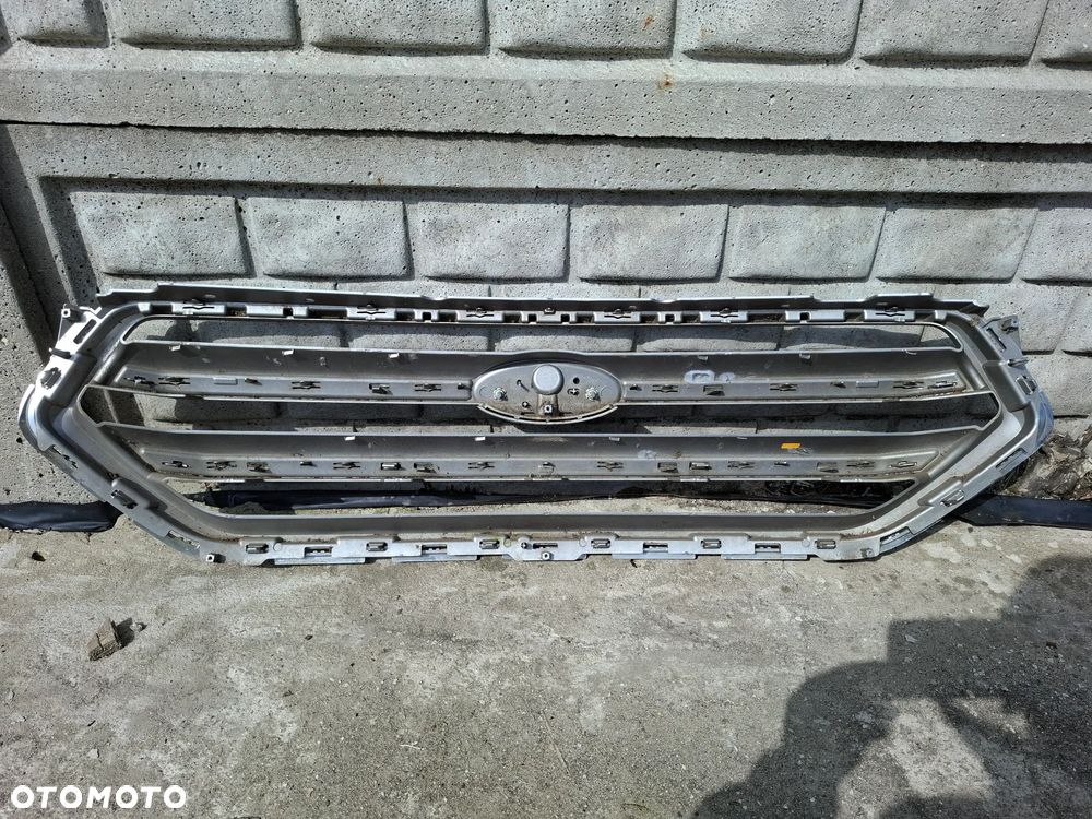 Ford Escape MK2 Lift Gril atrapa przód GJ54 8200 - 5