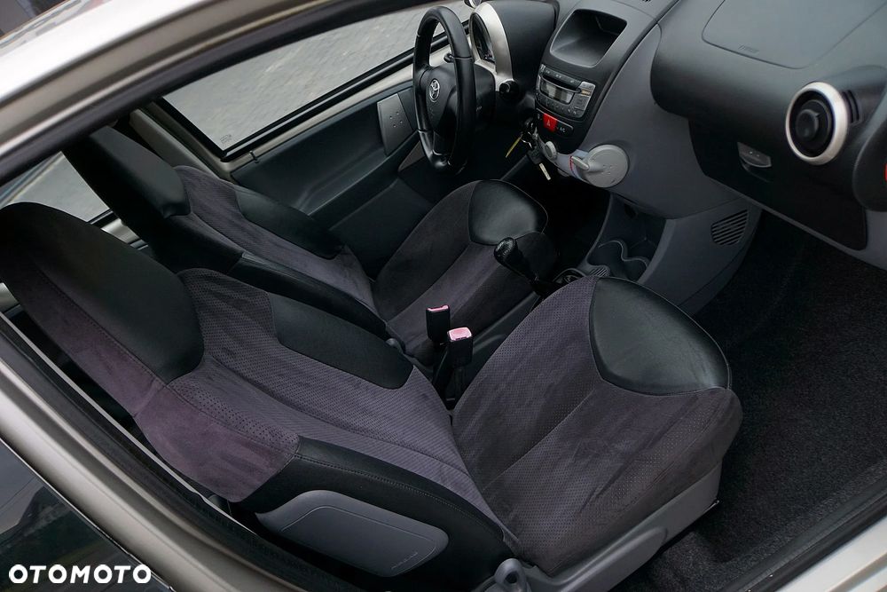 Toyota Aygo 1.0 VVT-i Premium - 23