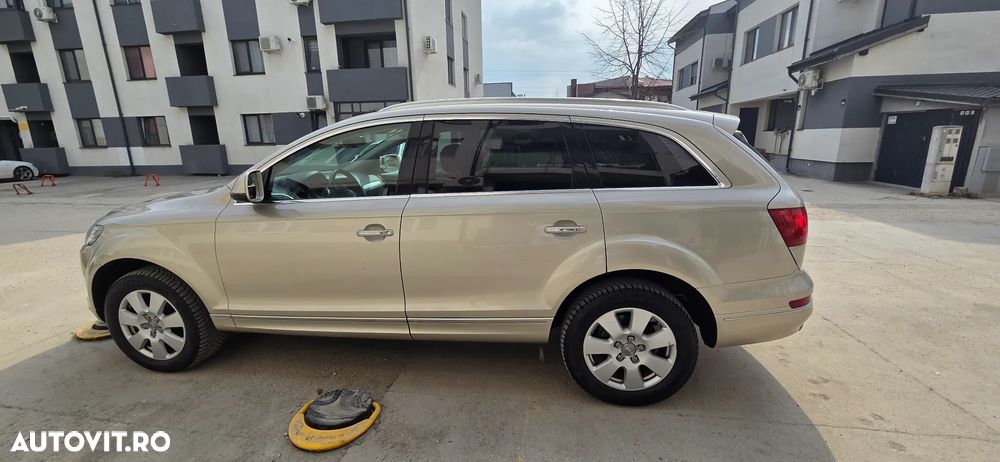 Audi Q7 3.0 TDI Quattro Tip - 11