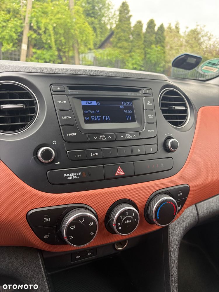 Hyundai i10 1.0 - 18