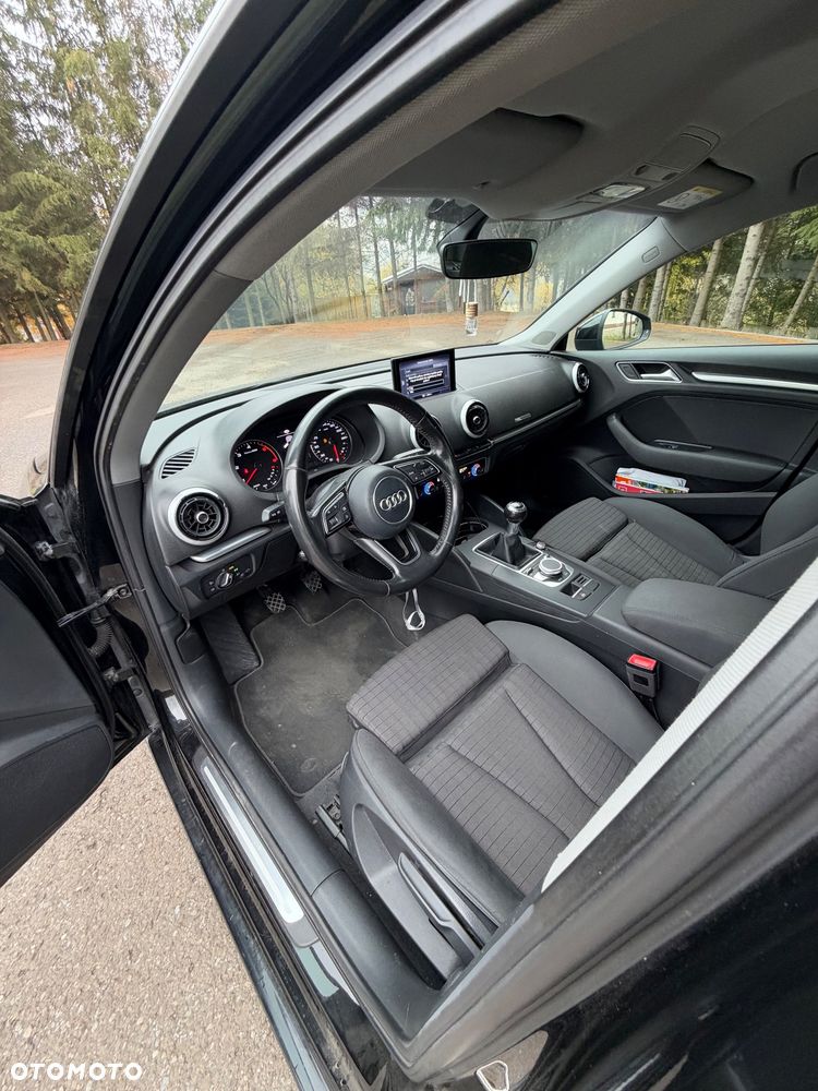 Audi A3 Sportback 2.0 TDI - 11