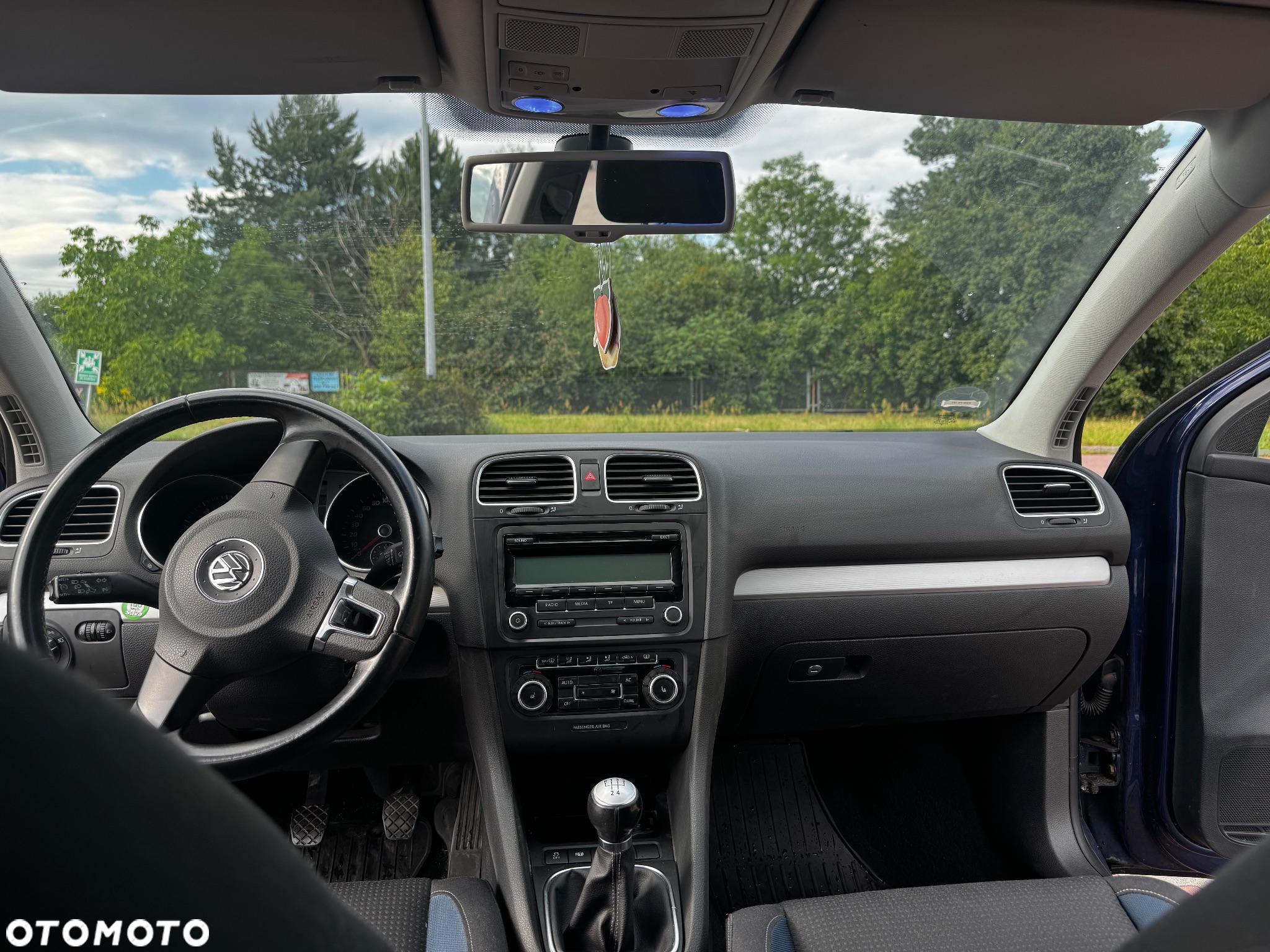 Volkswagen Golf - 13