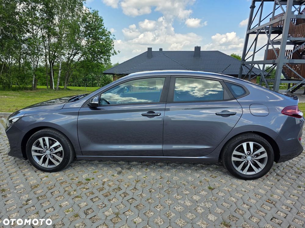 Hyundai i30 1.0 T-GDI Connect & Go - 21