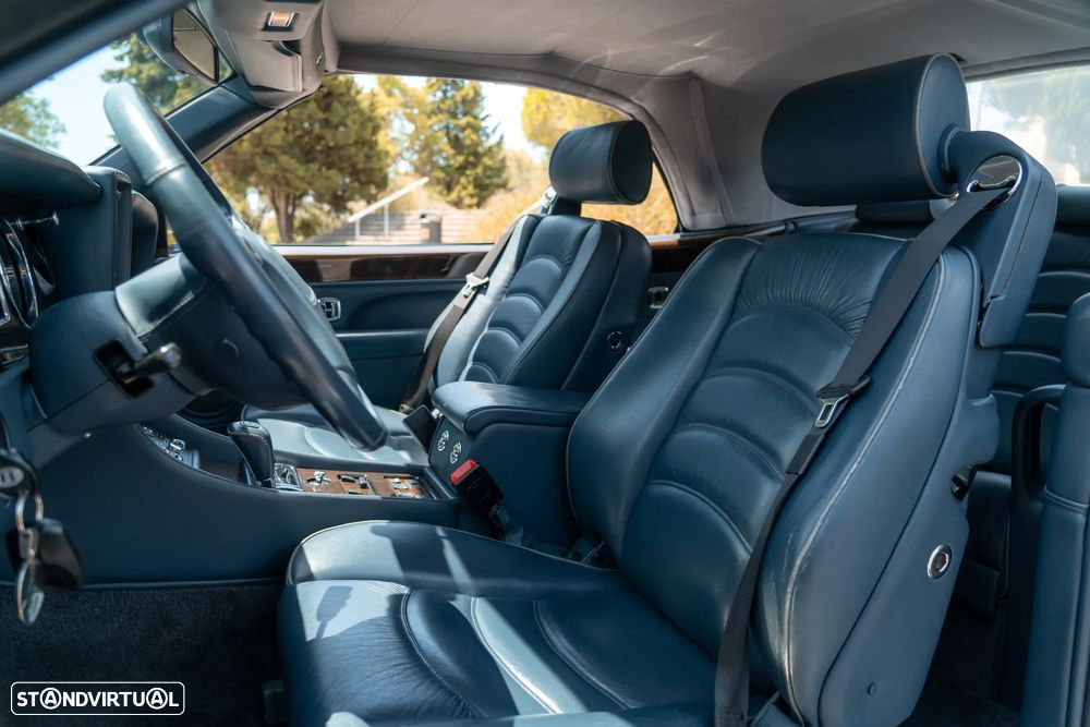 Bentley Azure Mulliner - 22