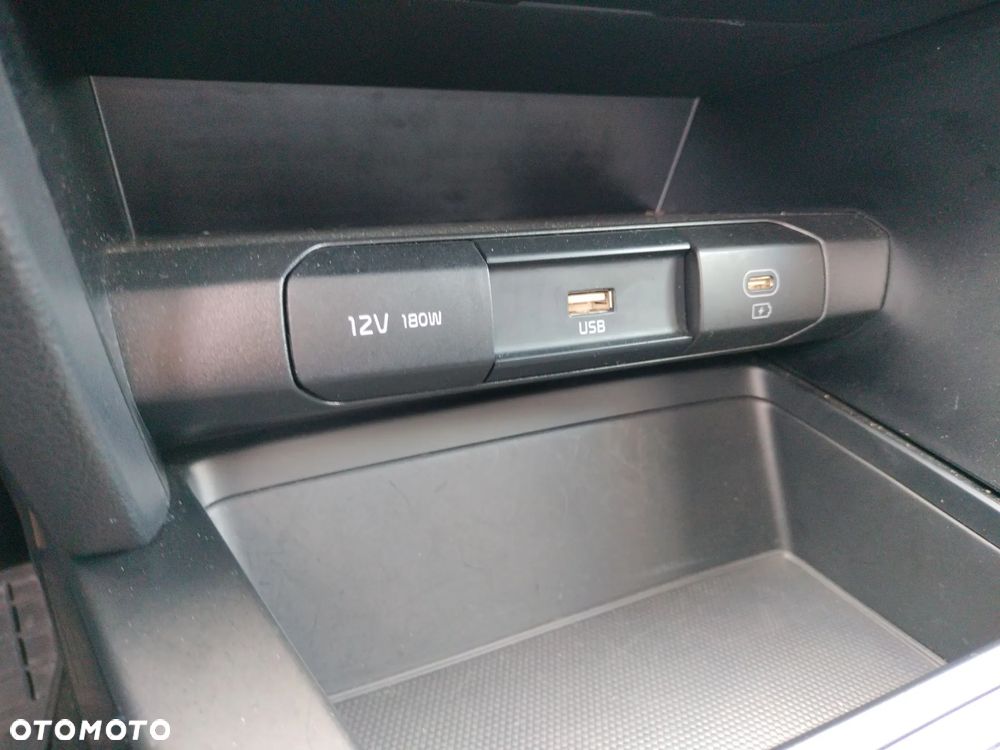 Kia XCeed 1.5 T-GDI M DCT - 22
