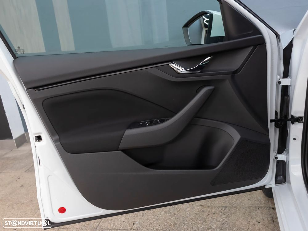 Skoda Kamiq 1.0 TSI Style DSG - 14