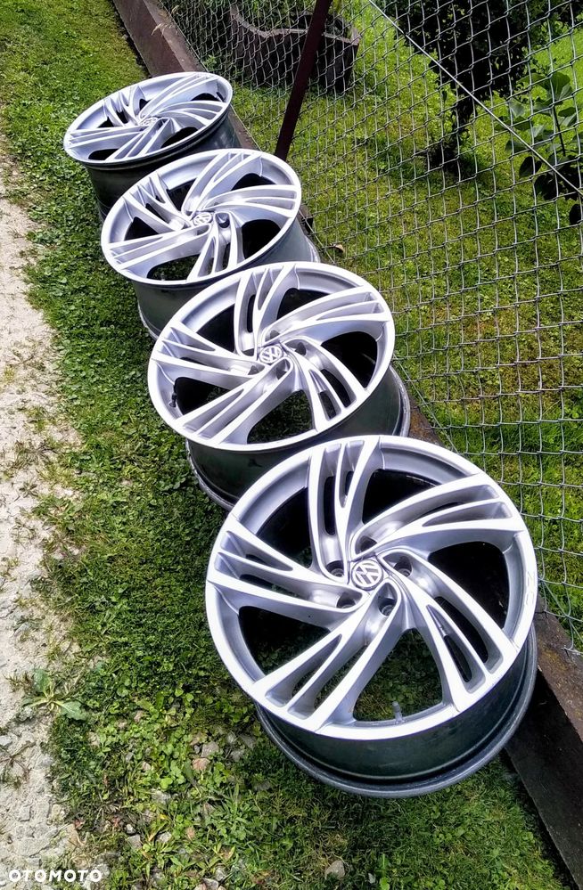 20 cali Felgi Aluminiowe VW MultiVan Caravelle Transporter T5 T6 Touareg BMW OZ Racing - 5