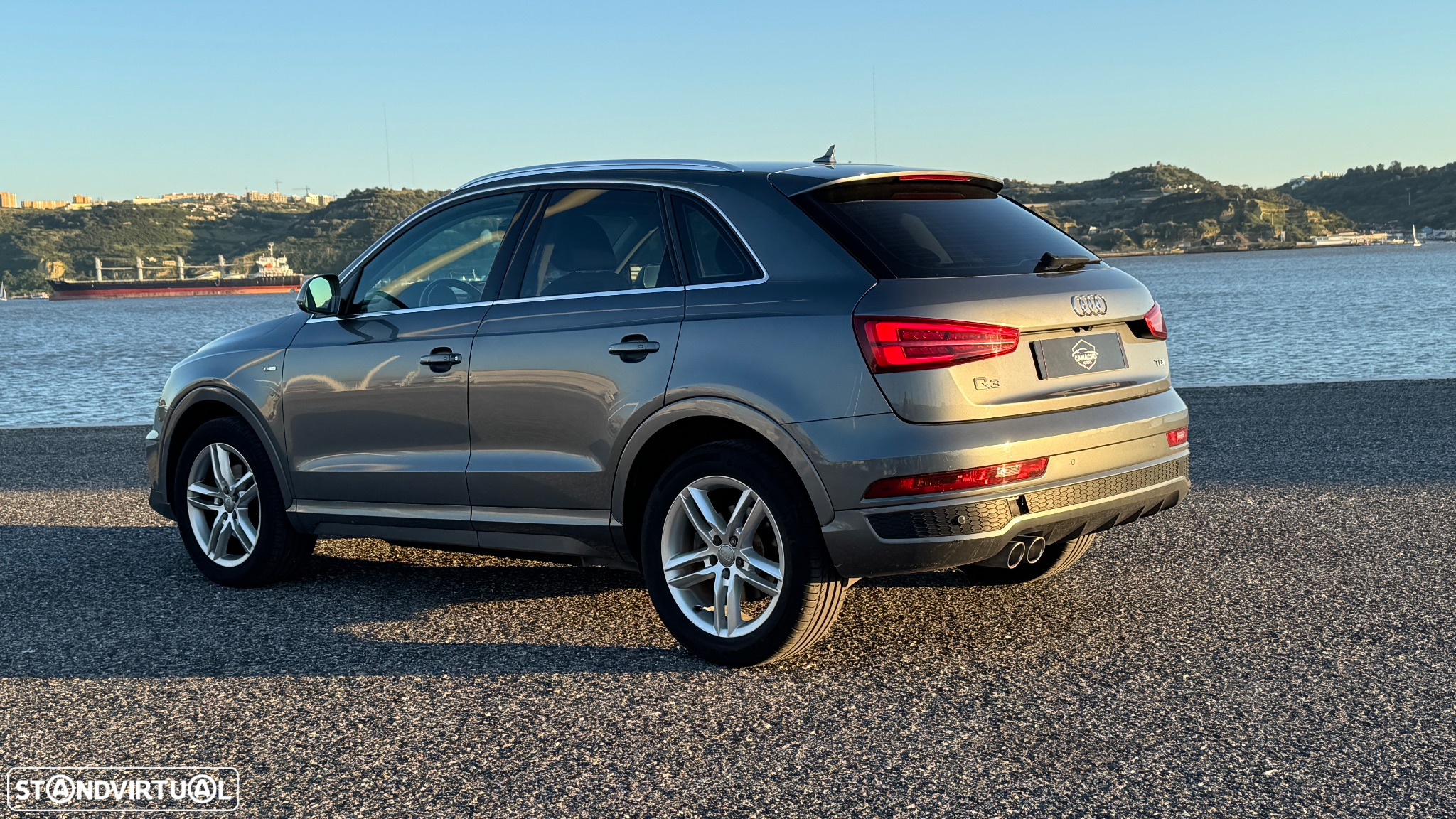 Audi Q3 2.0 TDI S-line - 4