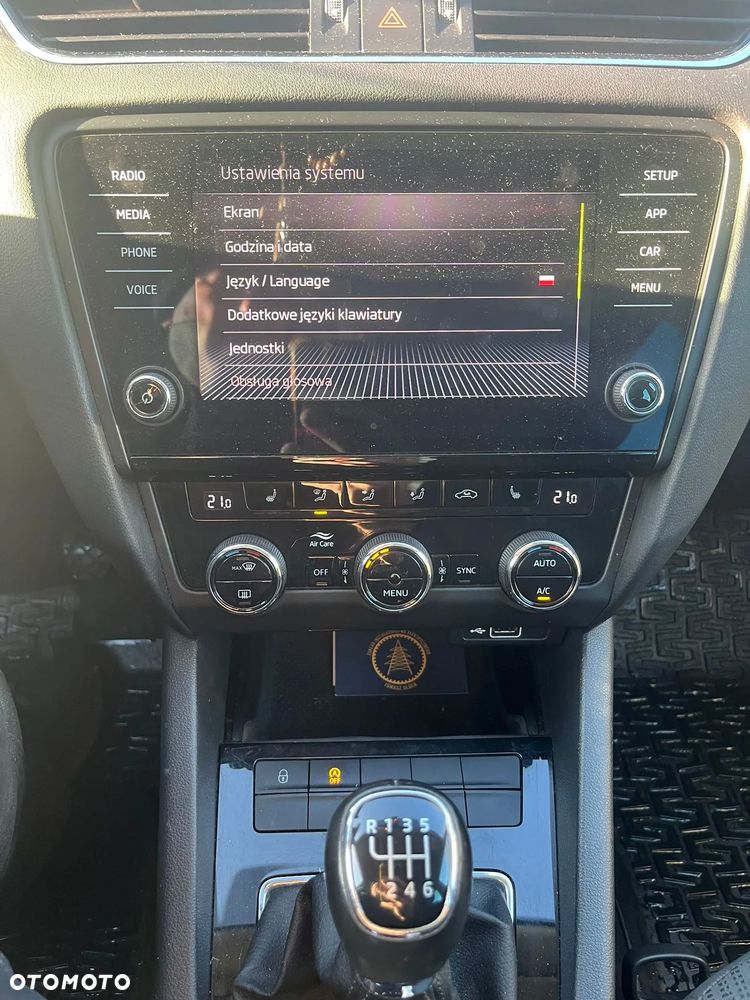 Skoda Octavia 1.5 TSI ACT Active - 12