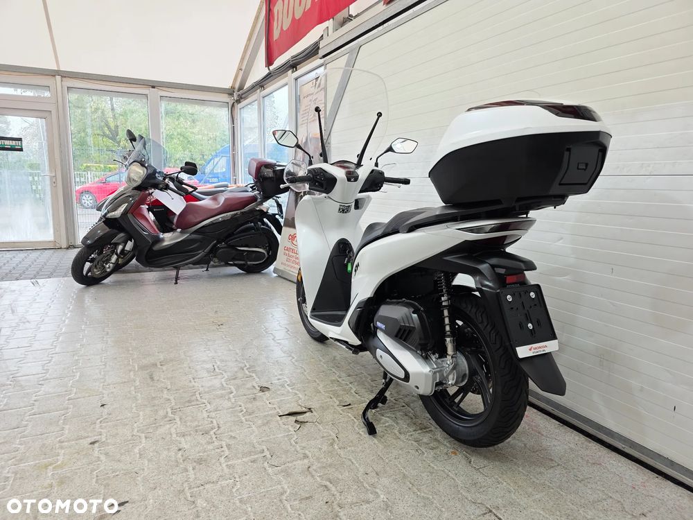 Honda SH - 3