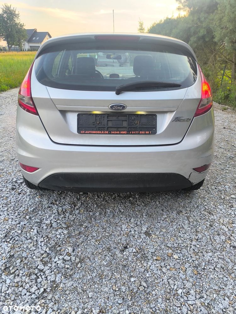 Ford Fiesta - 5