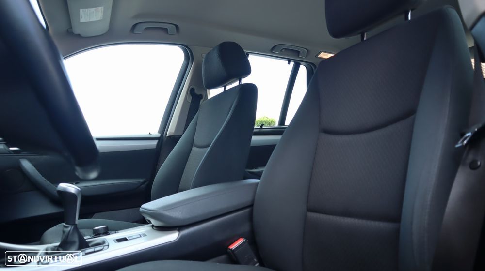 BMW X3 20 d xDrive - 32