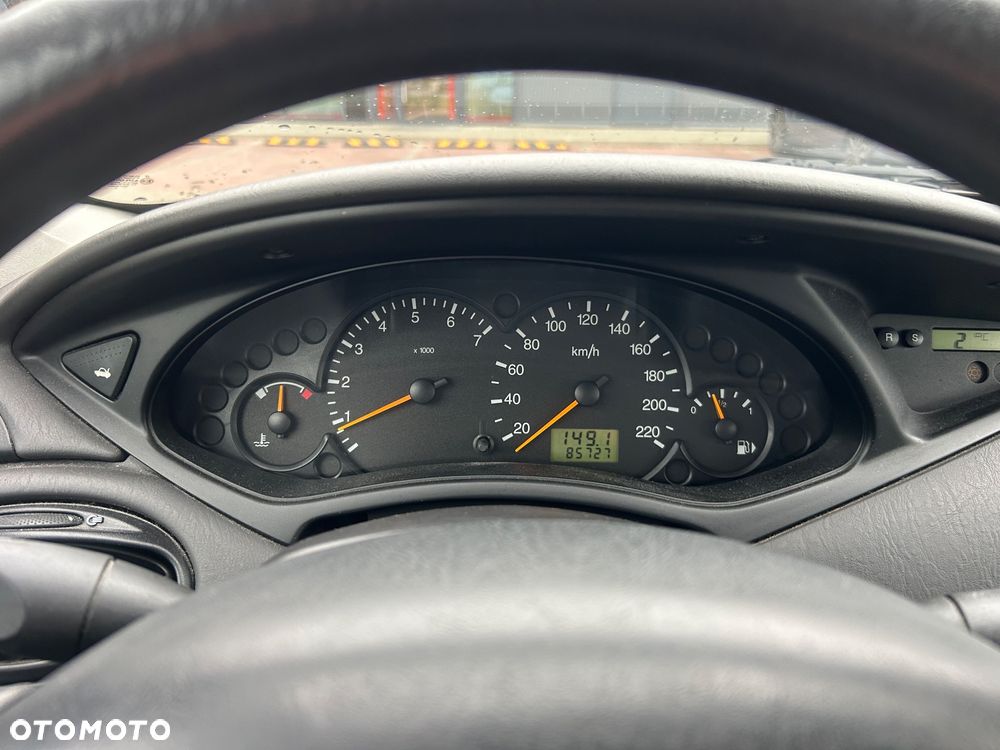 Ford Focus 1.6 Comfort X / 100 - 16