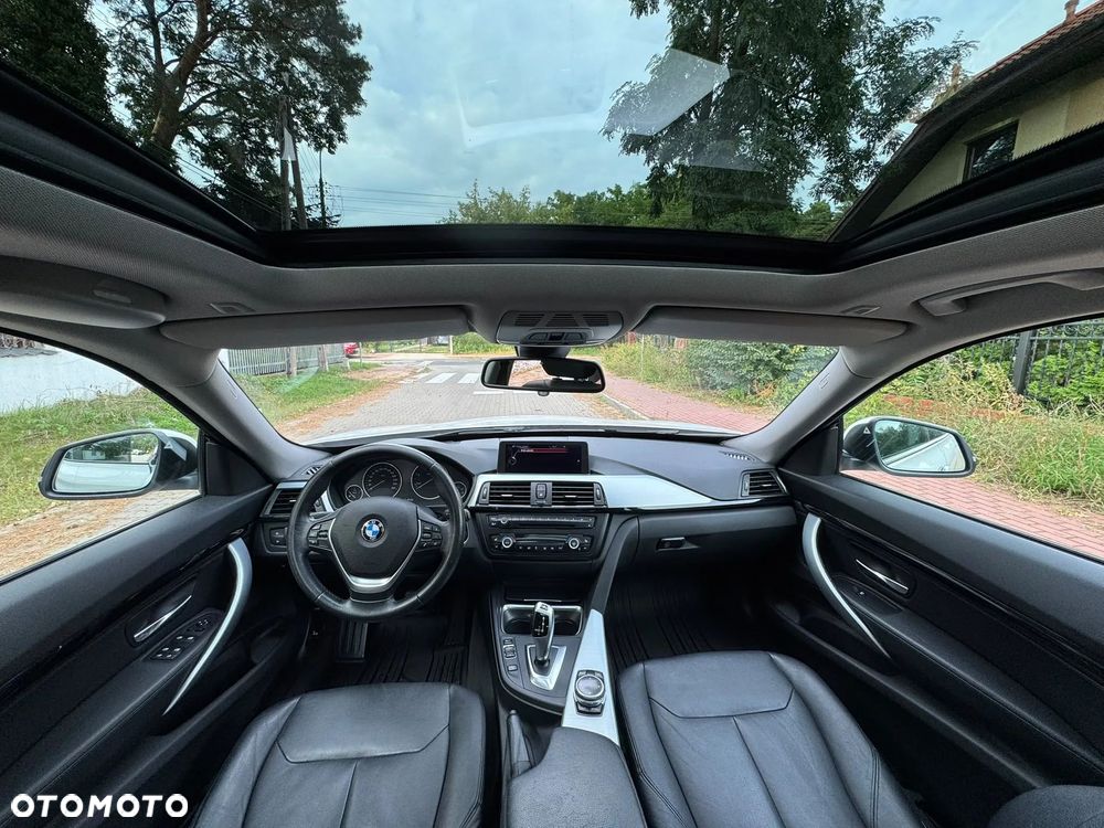 BMW Seria 3 320d Sport-Aut Luxury Line - 7