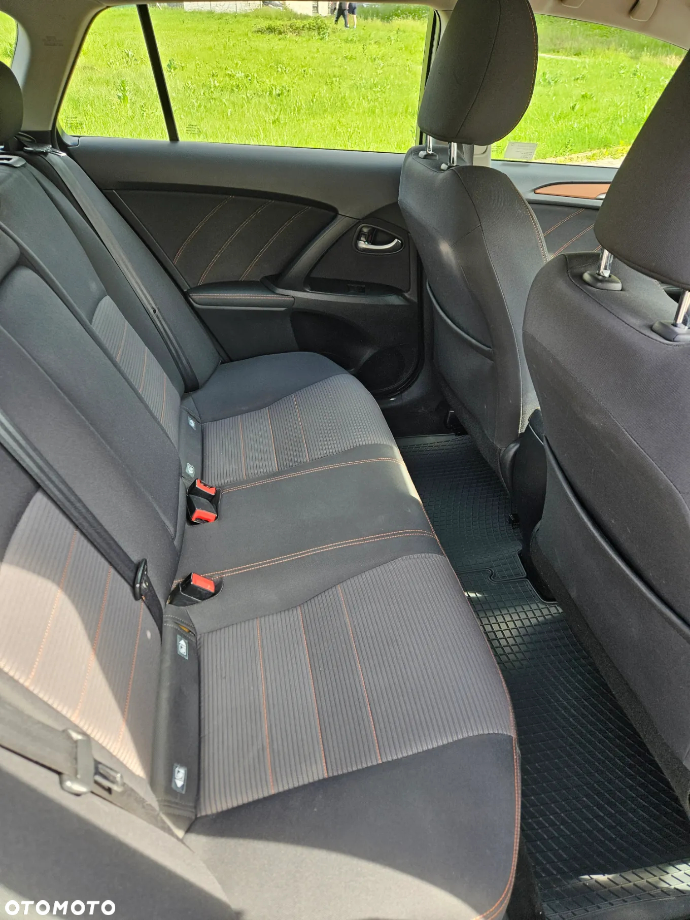 Toyota Avensis 2.0 D-4D Prestige - 8
