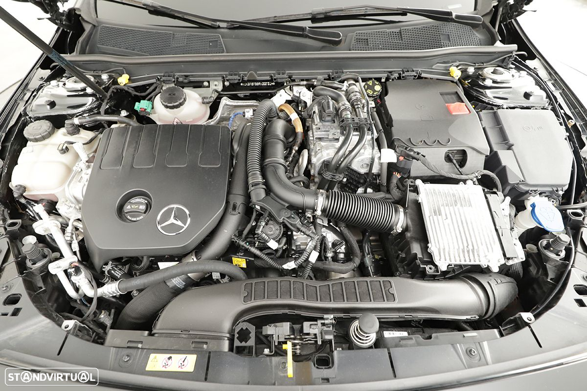 Mercedes-Benz A 250 e - 24