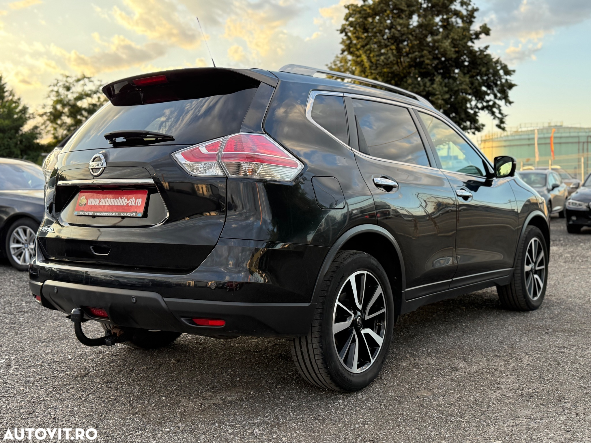Nissan X-Trail 1.6 dCi ALL-MODE 4x4i Tekna - 4