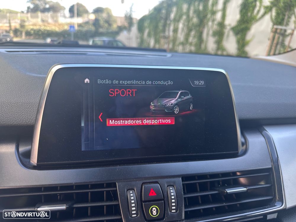 BMW 216 Active Tourer d Corporate Edition - 15