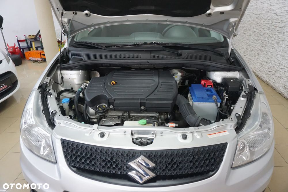 Suzuki SX4 - 17