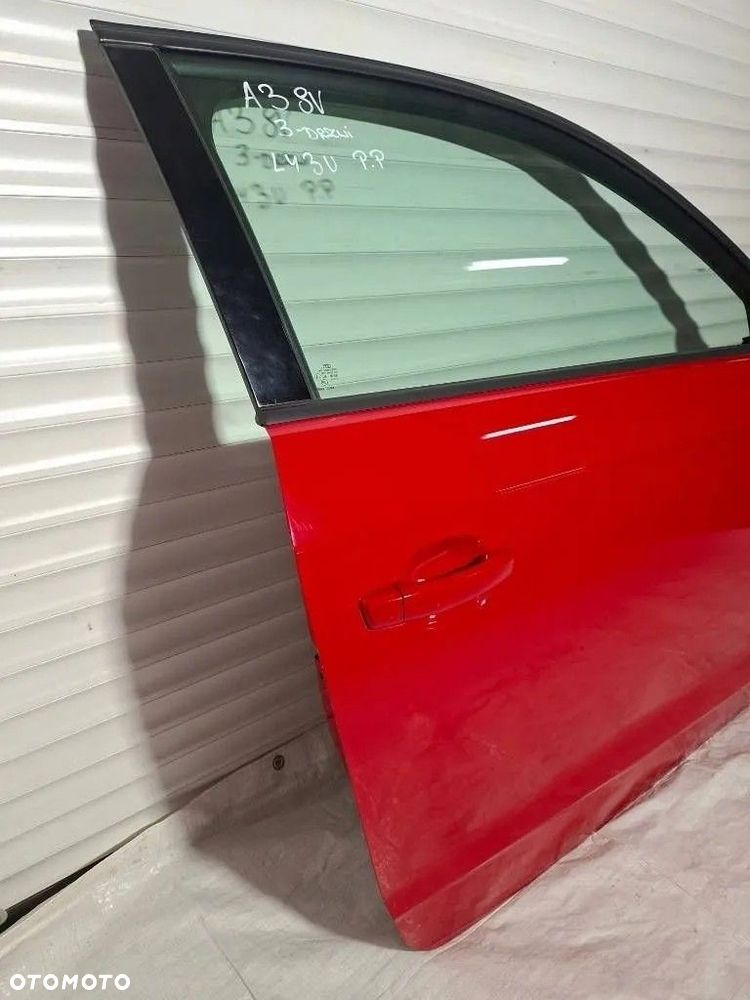 Audi A3 S3 8V 2017 LY3U 3-y drzwiowy drzwi prawe pasażer czerwone 8V3 - 6