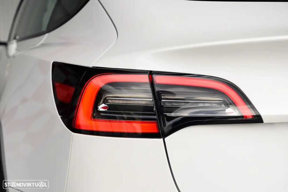 Tesla Model 3 Long Range AWD Dual Motor - 19