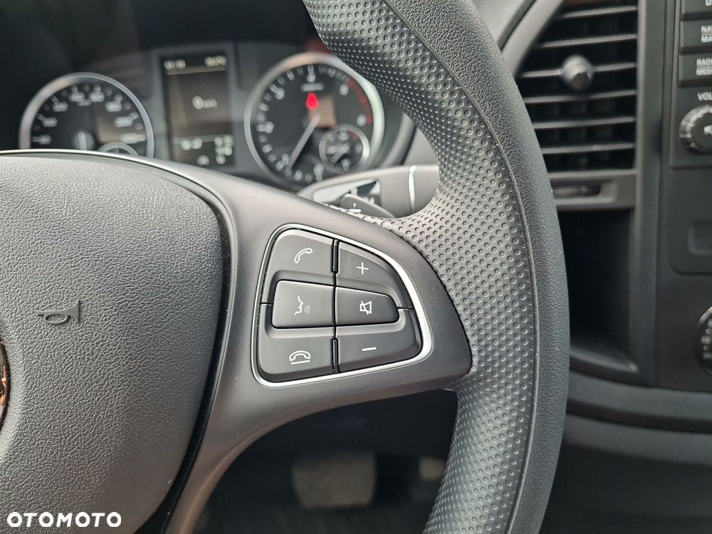 Mercedes-Benz Vito - 21