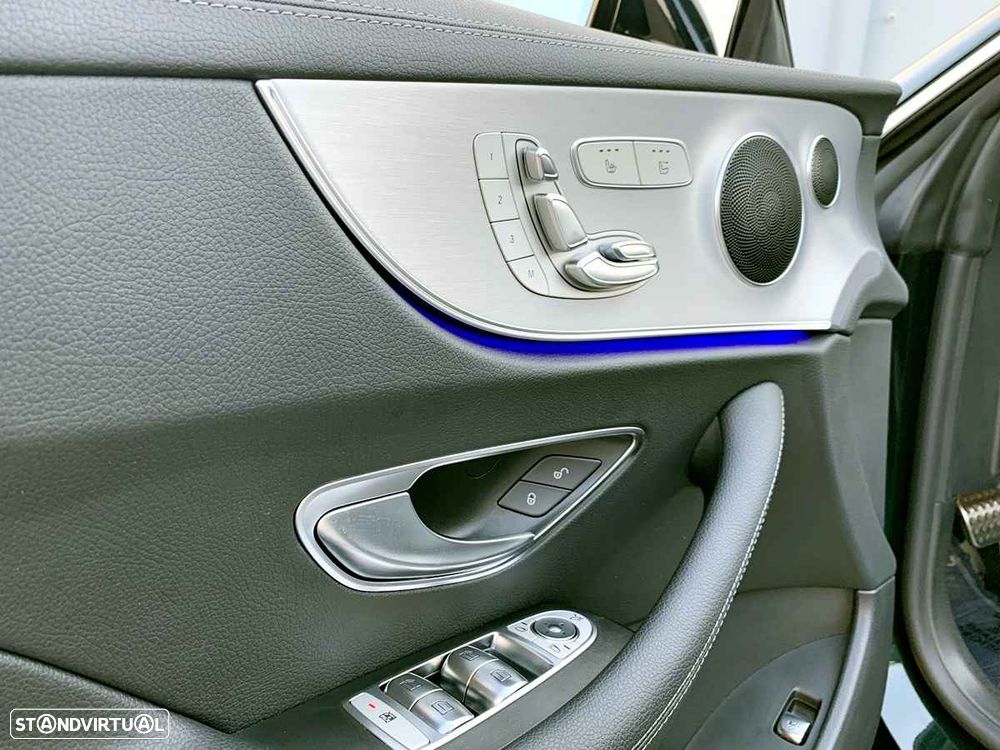 Mercedes-Benz E 300 9G-TRONIC AMG Line - 27