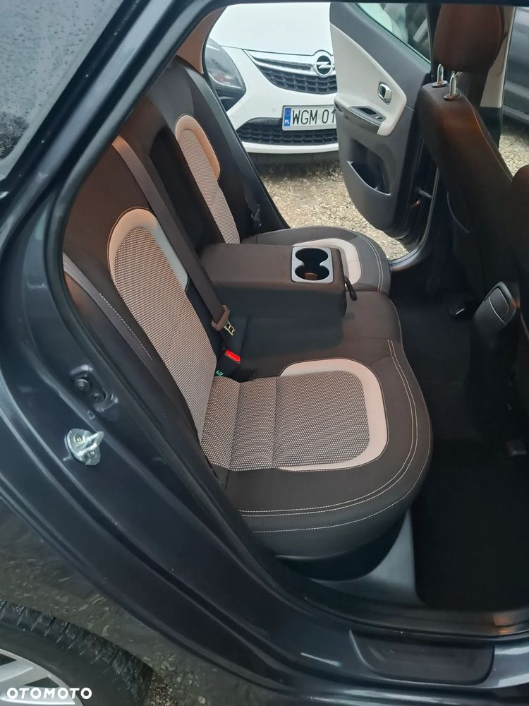 Kia Ceed - 14
