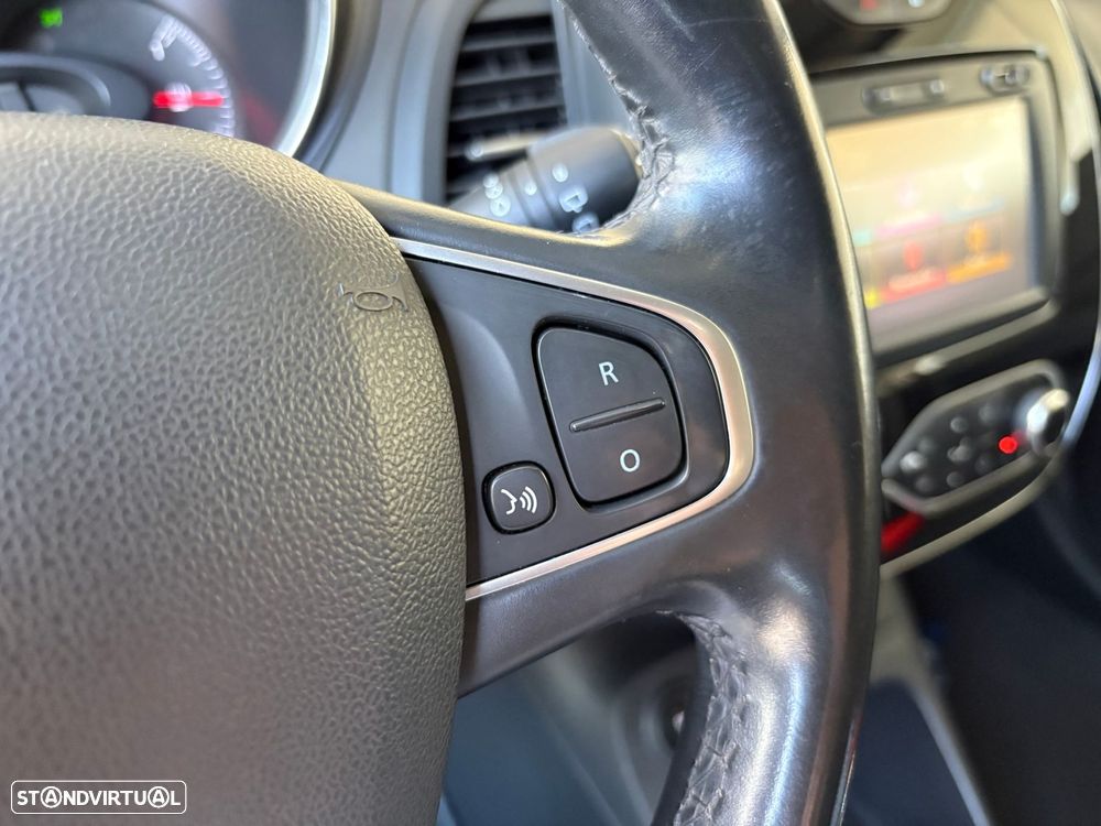 Renault Captur 1.5 dCi Exclusive - 11