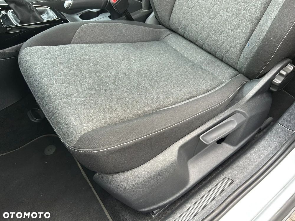 Volkswagen T-Cross - 20