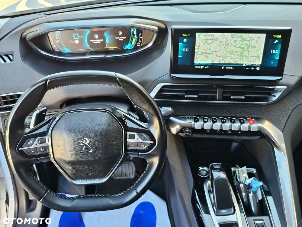 Peugeot 3008 Hybrid 225 e-EAT8 Allure Pack - 23