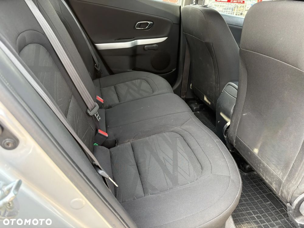 Kia Ceed 1.6 CRDi M - 17