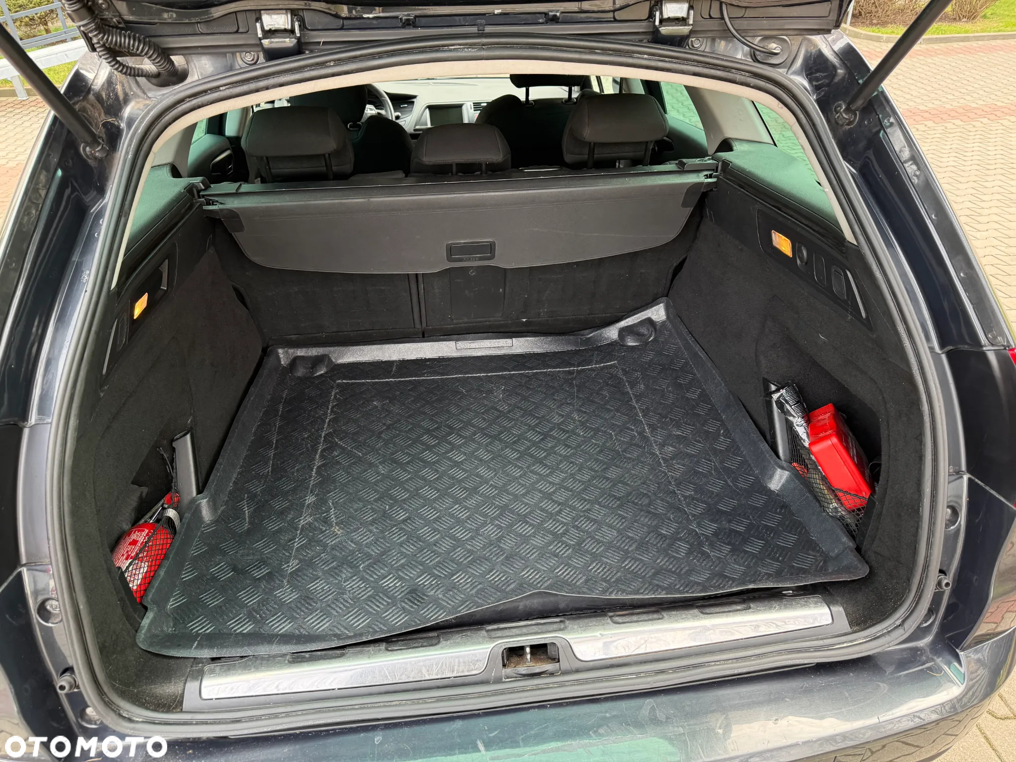 Citroën C5 1.6 HDi Dynamique Equilibre Navi - 16