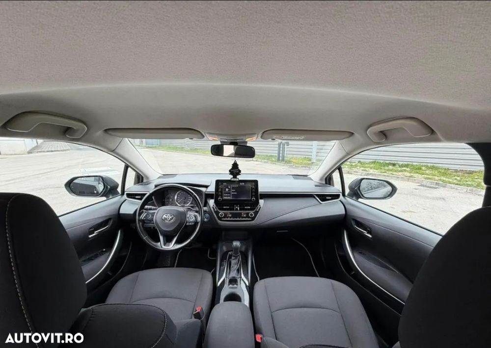 Toyota Corolla 1.8 Hybrid Comfort - 5