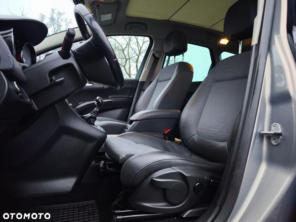 Opel Meriva 1.7 CDTI Cosmo - 16