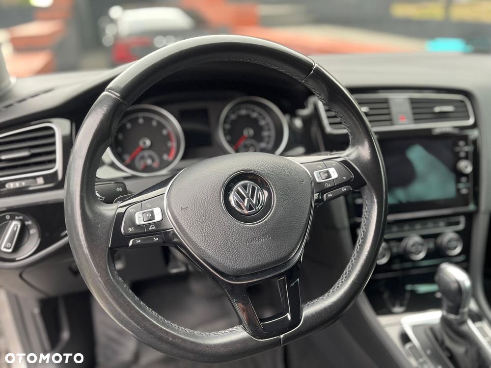 Volkswagen Golf 1.4 TSI BMT Highline DSG - 20