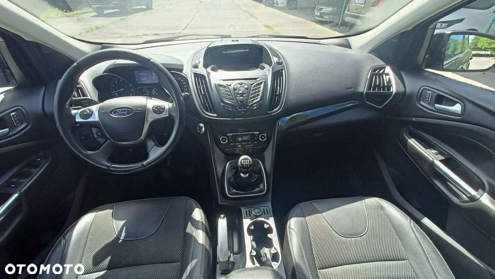 Ford Kuga - 23