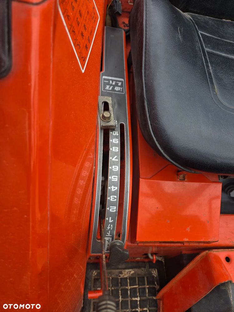 Kubota SUNSHINE L1 255 - 12