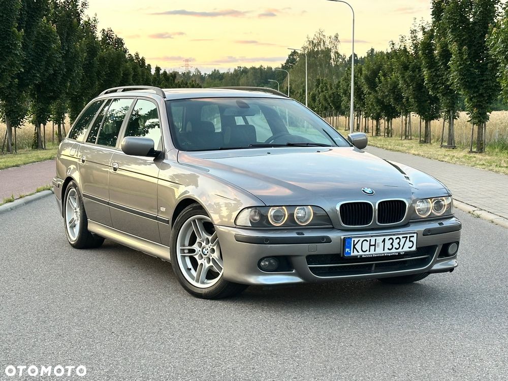 BMW Seria 5 520i Touring Edition Sport - 1