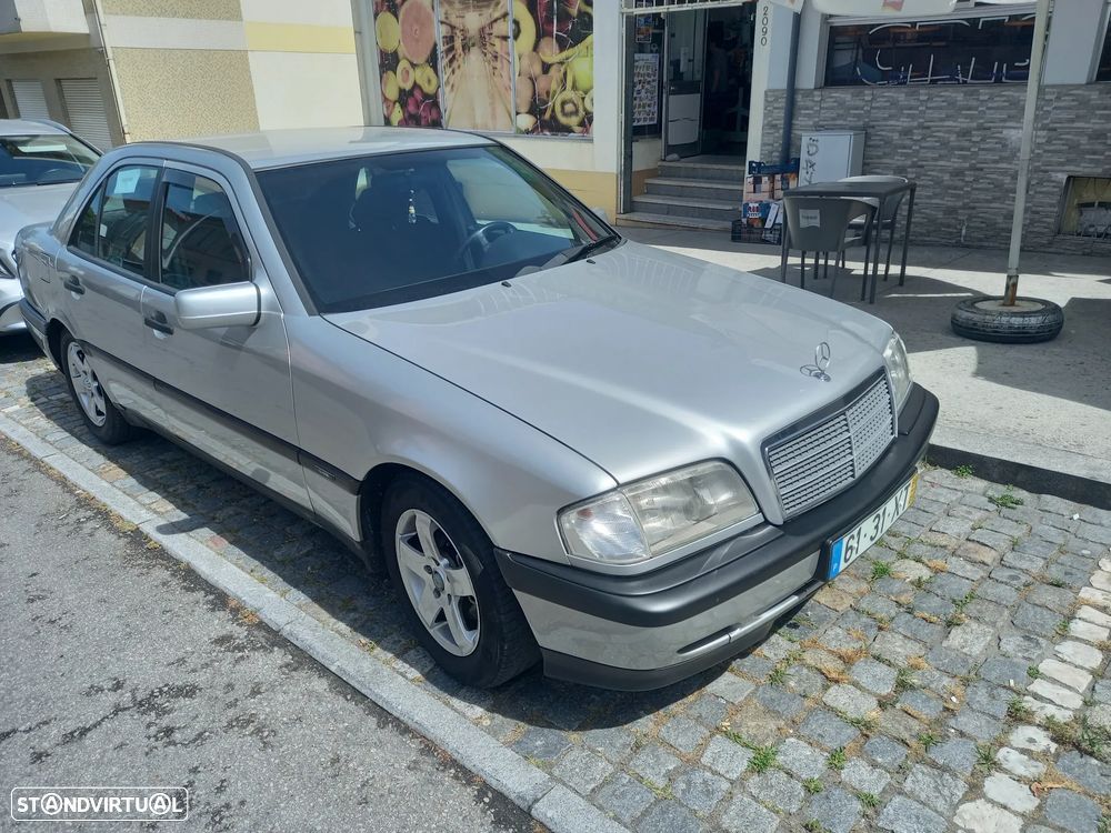 Mercedes-Benz C 220 - 3