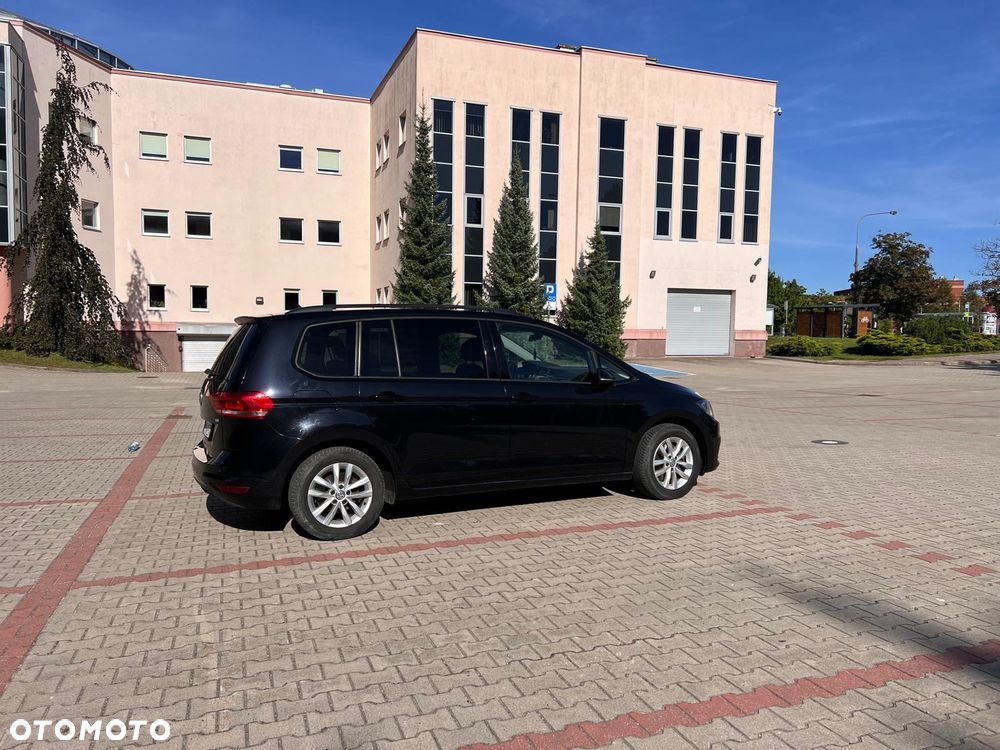 Volkswagen Touran 1.6 TDI BMT Comfortline - 5