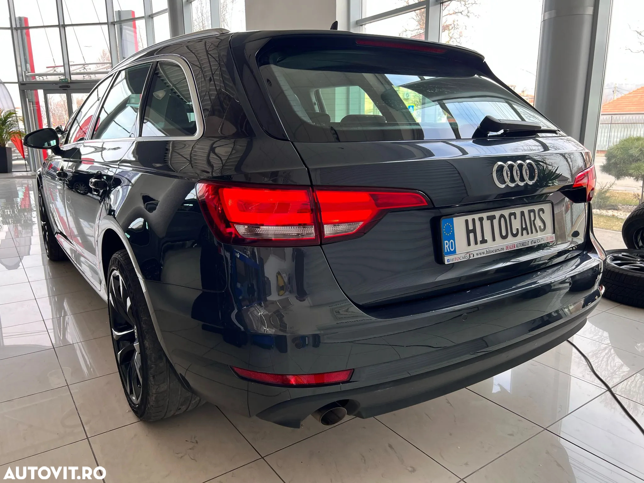 Audi A4 - 4