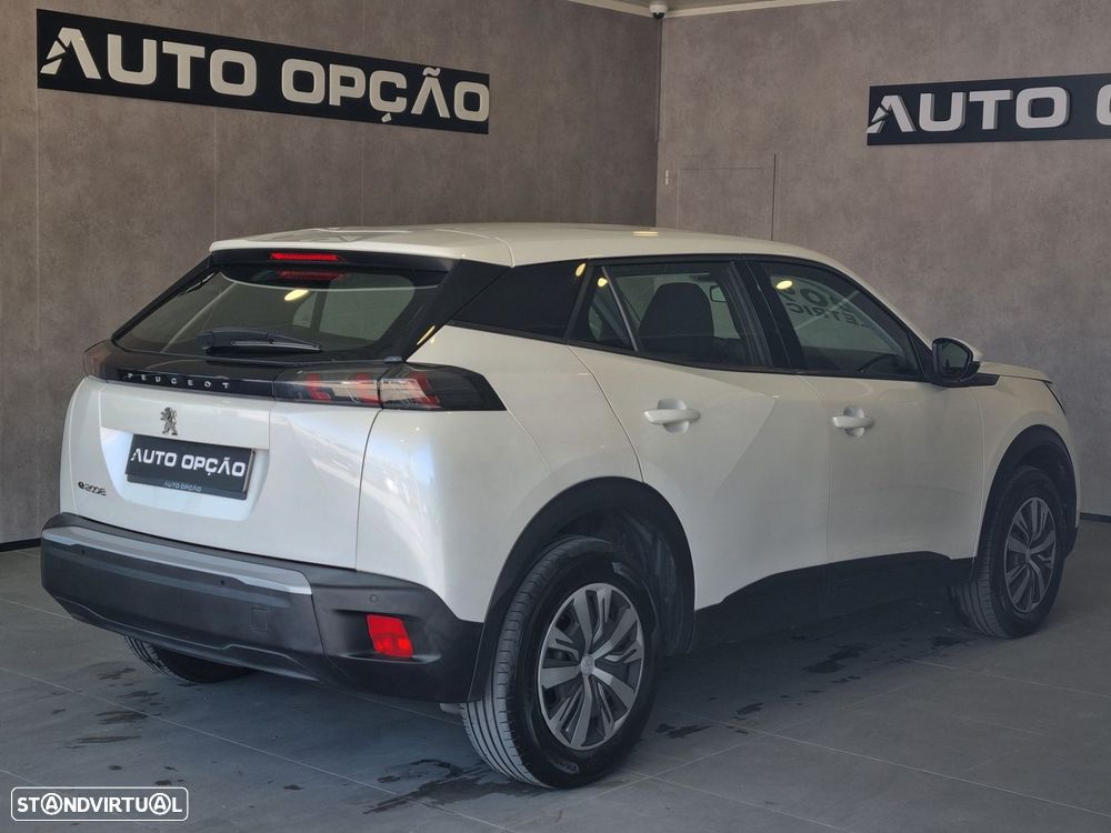 Peugeot e-2008 50 kWh Active - 7