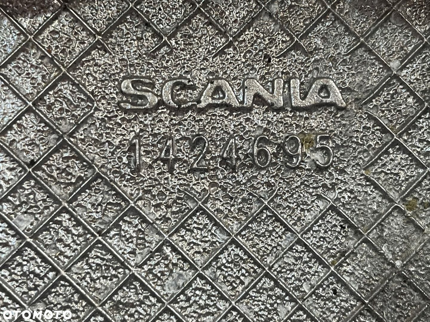 Podstawa Filtra Paliwa Scania R V 8 164 1424695 - 3