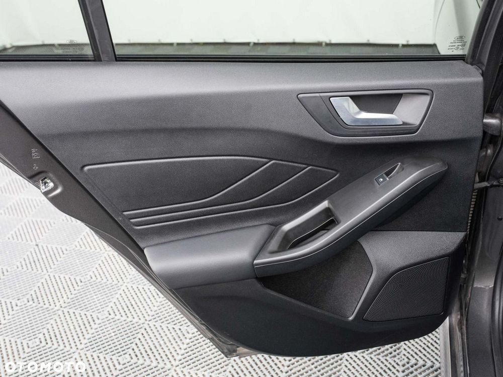 Ford Focus 2.3 EcoBoost ST X - 22