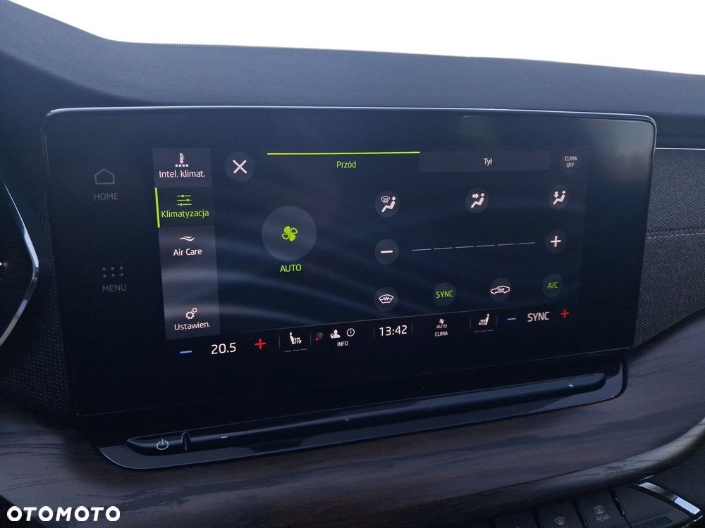 Skoda Octavia 2.0 TSI 4x4 Scout DSG - 33