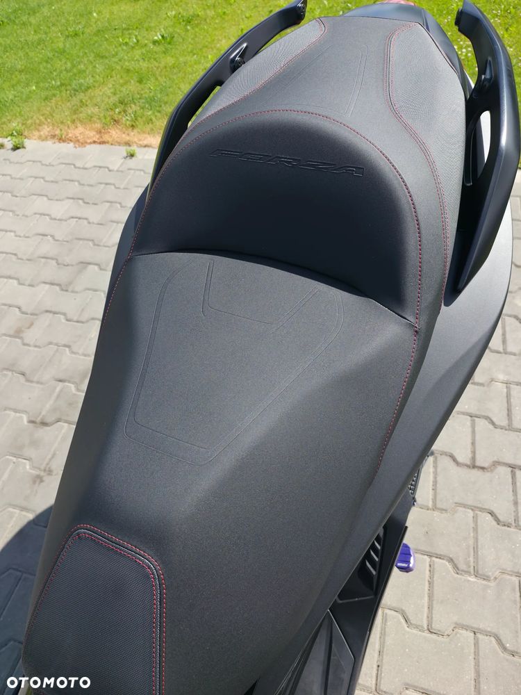 Honda NSS - 6