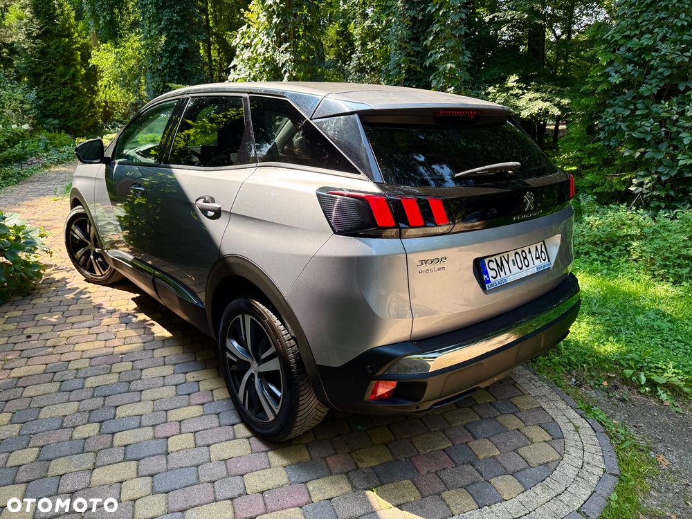 Peugeot 3008 1.5 BlueHDi Allure S&S - 2