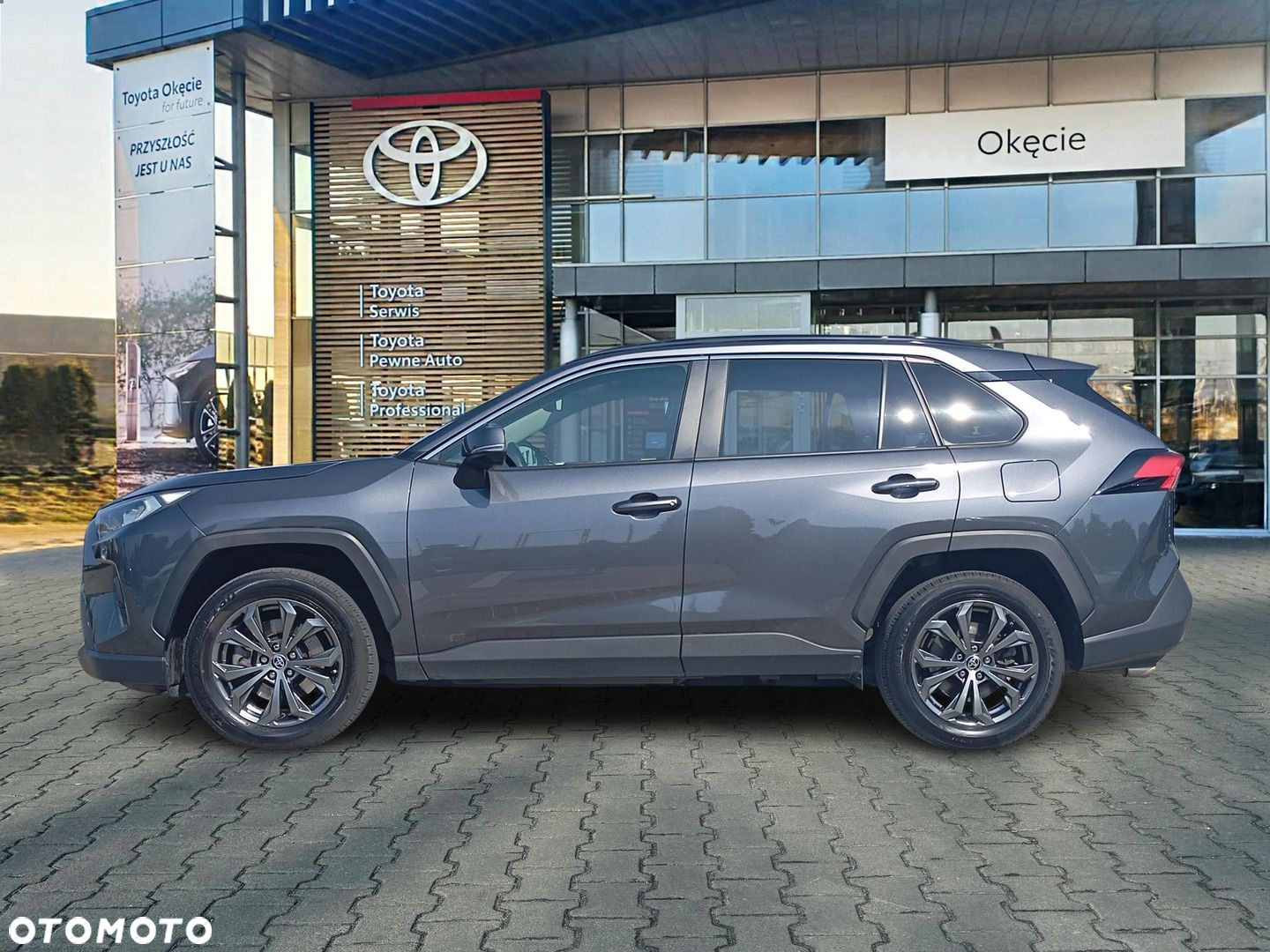 Toyota RAV4 - 4